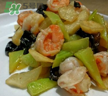 荸薺吃法大全 荸薺的適宜人群 荸薺吃法大全 荸薺的適宜人群