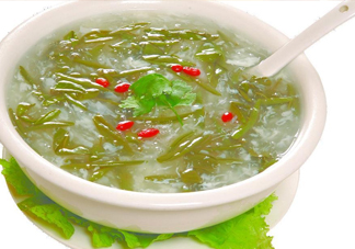 莼菜是發(fā)物嗎？莼菜涼拌要過開水嗎