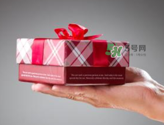 七夕可以送鞋嗎？送鞋子代表什么寓意？