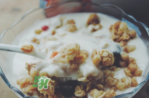 卡樂比熱帶椰子口味好吃嗎？卡樂比熱帶椰子麥片怎么樣？