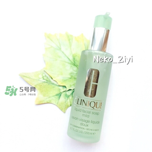 倩碧液體潔面皂適合20歲以下人群使用嗎？