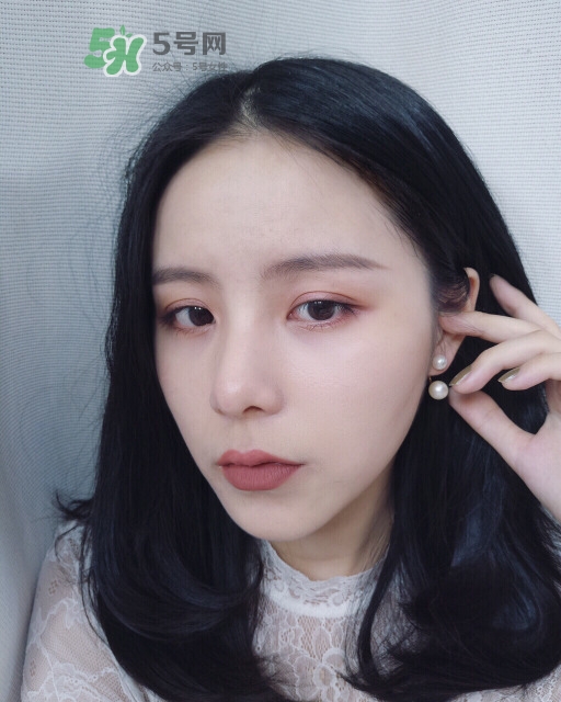 南瓜色眼妝畫(huà)法 南瓜色眼妝教程