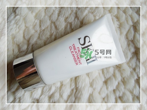 SK2護膚潔面霜怎么樣？sk2潔面霜是洗面奶嗎？