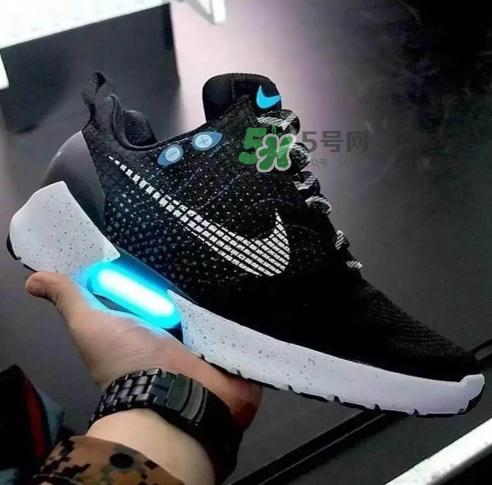 nike hyperadapt 1.0國內(nèi)什么時候發(fā)售？耐克自動系鞋帶鞋國內(nèi)發(fā)售時間