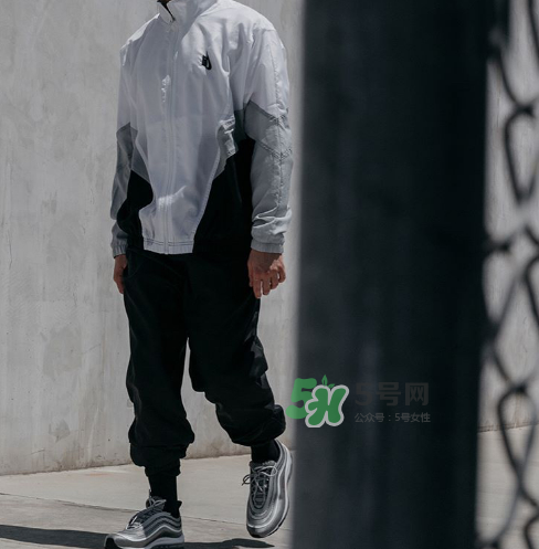nikelab2017秋冬heritage復(fù)古運(yùn)動(dòng)服怎么樣？