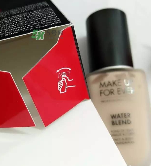 玫珂菲水粉霜怎么樣？玫珂菲全新雙用水粉霜好用嗎？