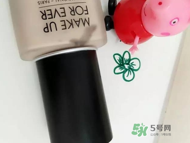 玫珂菲水粉霜怎么樣？玫珂菲全新雙用水粉霜好用嗎？