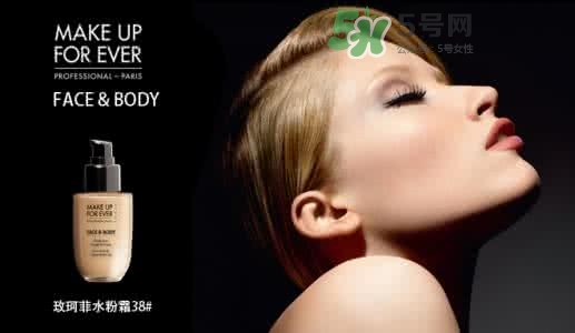 玫珂菲水粉霜怎么樣？玫珂菲全新雙用水粉霜好用嗎？