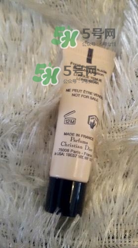 迪奧星光亮妍粉底液怎么樣？迪奧凝脂星光亮妍粉底液價格