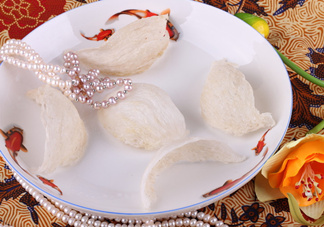 產(chǎn)婦吃什么燕窩好？哪里能買到正宗燕窩？