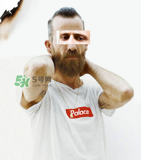 supreme與palace聯(lián)名t恤在哪買？supreme與palace惡搞t恤哪里有賣的？