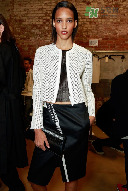 helmut lang是什么牌子？helmut lang是什么檔次？