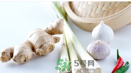 男人吃蔥壯陽嗎？男人吃蔥有什么好處？