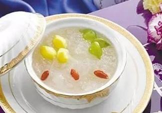 燕窩里面含有激素嗎？燕窩兒童吃了會(huì)不會(huì)性早熟？