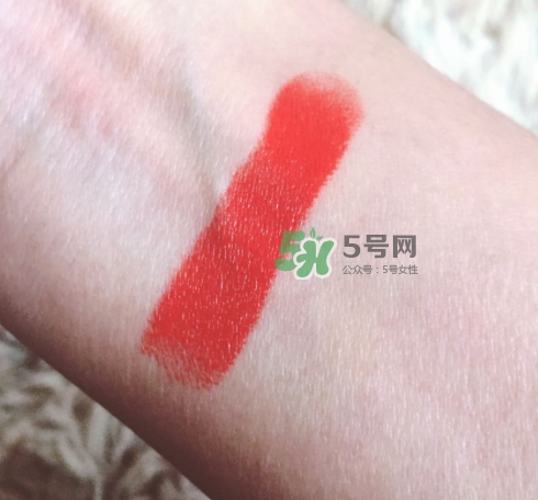 mac魅可立體凝彩唇膏怎么用？魅可立體凝彩唇膏真假辨別