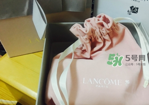 蘭蔻小粉盒氣墊多少錢？蘭蔻小粉盒氣墊專柜價(jià)格