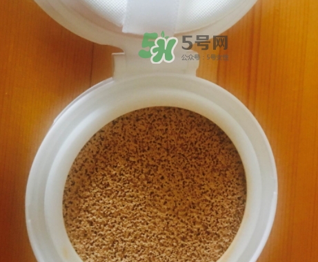 蘭蔻小粉盒氣墊多少錢？蘭蔻小粉盒氣墊專柜價(jià)格