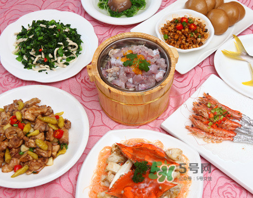 梭子蟹和西瓜能一起吃嗎？吃完梭子蟹能吃西瓜嗎？