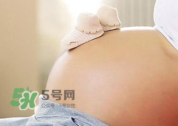 剖腹產(chǎn)真的不疼嗎？20位產(chǎn)后媽媽告訴你剖腹產(chǎn)有多疼