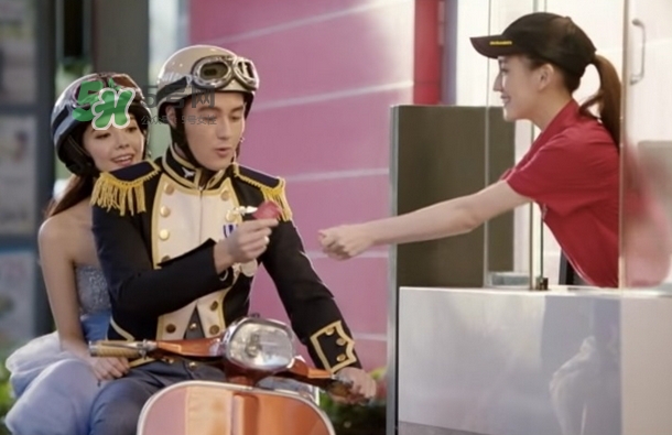 第一次送孩子去幼兒園，你是哪種家長？