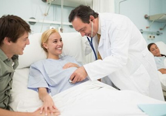 剖腹產(chǎn)真的不疼嗎？20位產(chǎn)后媽媽告訴你剖腹產(chǎn)有多疼