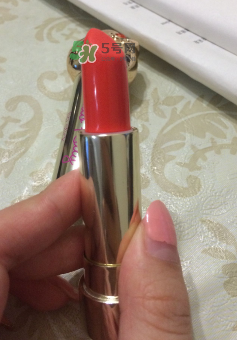 Hello Kitty口紅怎么樣？Hello Kitty口紅好用嗎？