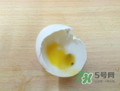 雞蛋散黃是什么現(xiàn)象？雞蛋散黃怎么鑒別方法