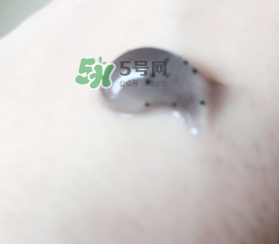 韓后茶蕊亮滑去角質(zhì)素怎么樣？韓后茶蕊亮滑去角質(zhì)素功效