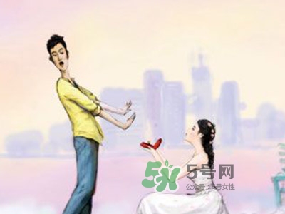 女生怎么撩男生？女生如何追到男神？