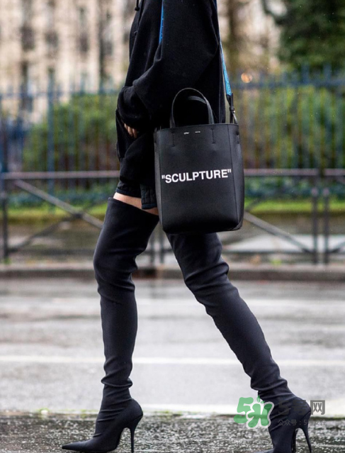 off white sculpture包包多少錢？off white新款sculpture包價(jià)格