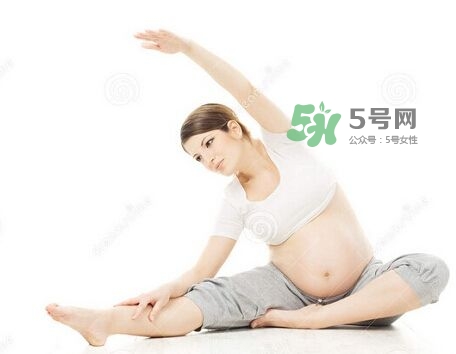 孕婦睡覺能伸懶腰嗎？孕婦睡覺伸懶腰對胎兒有什么影響？