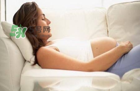孕婦坐飛機安檢怎么過？孕婦坐飛機需要什么手續(xù)？