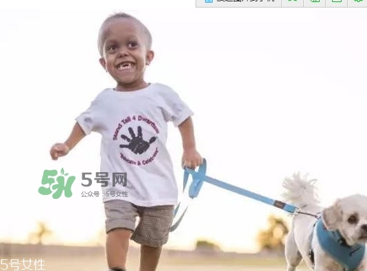 侏儒癥遺傳嗎？侏儒癥在嬰幼兒期有何表現(xiàn)？