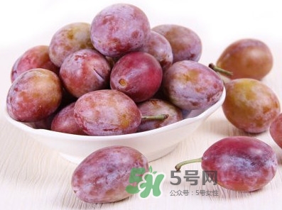 西梅一次多少合適？西梅一天吃幾個(gè)最好