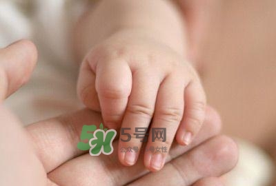 生孩子前要準(zhǔn)備什么？生孩子一般要多久？