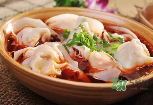 抄手是什么？抄手為什么叫抄手