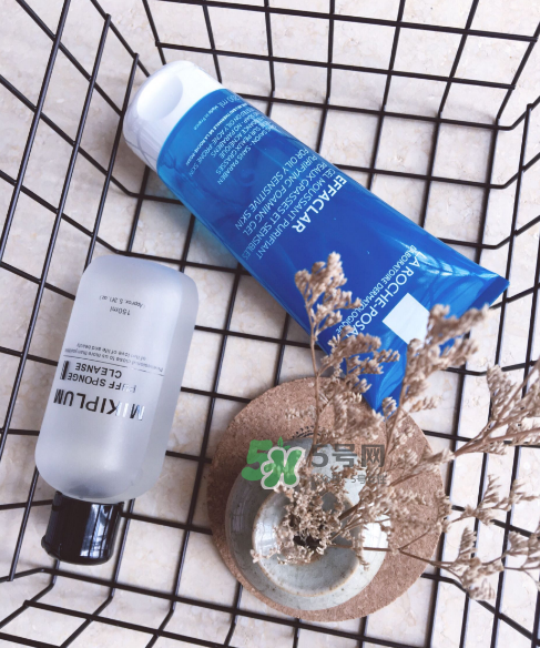 理膚泉潔面啫喱怎么樣？理膚泉潔面啫喱好用嗎？