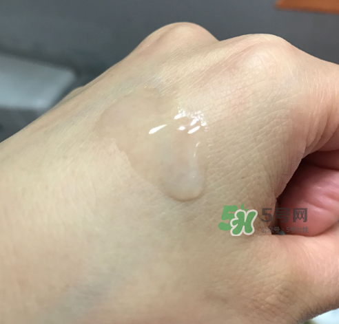 薇姿水光煥白精華水怎么樣？薇姿水光煥白精華水好用嗎？