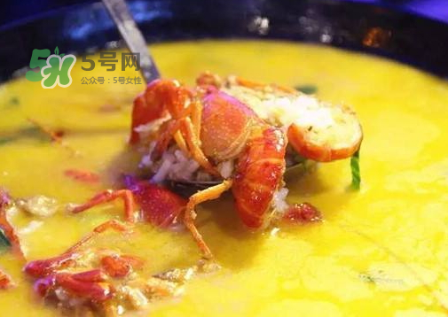 小龍蝦泡飯好吃嗎？小龍蝦泡飯怎么做好吃？