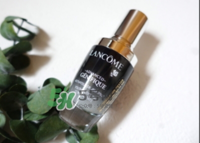 綠寶瓶和小黑瓶哪個好？綠寶瓶和小黑瓶對比