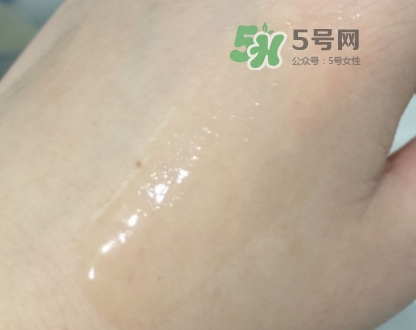 綠寶瓶和小黑瓶哪個好？綠寶瓶和小黑瓶對比