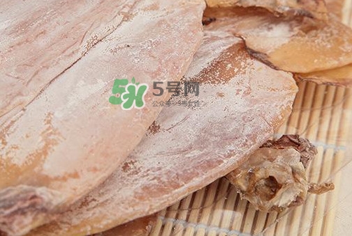 魷魚干能帶上飛機(jī)嗎？魷魚干可以放冰箱嗎