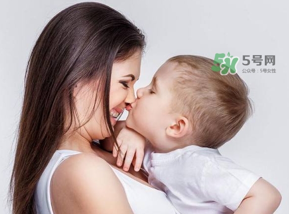 剖腹產(chǎn)疤痕增生怎么辦？剖腹產(chǎn)疤痕增生的原因