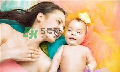 產(chǎn)后掉頭發(fā)很厲害怎么辦？產(chǎn)后掉頭發(fā)吃什么好？