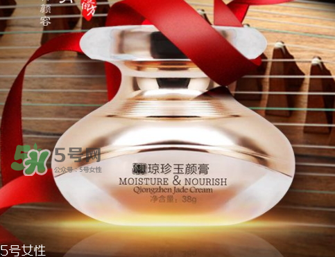 夢詩麗天璽瓊珍玉顏膏怎么樣？夢詩麗天璽膏有激素嗎？