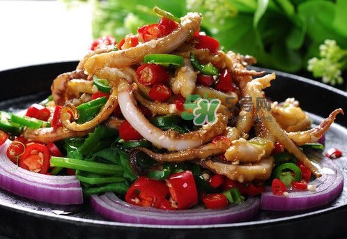 魷魚可以和洋蔥一起炒嗎？洋蔥能和魷魚一起吃嗎