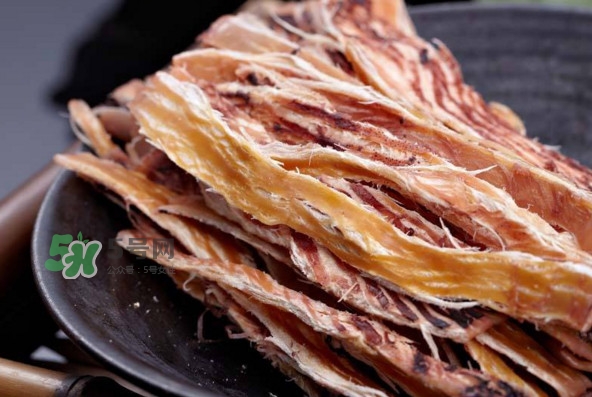 魷魚(yú)絲有假的嗎？魷魚(yú)絲不能和什么一起吃