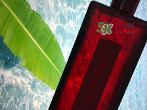 資生堂紅色蜜露是水還是精華？資生堂紅色蜜露是爽膚水嗎