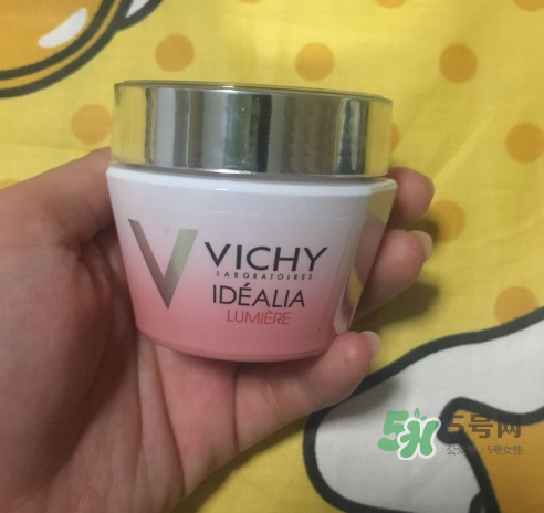 薇姿水光煥白乳霜怎么樣？薇姿水光煥白乳霜好用嗎？