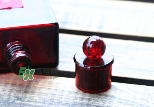 資生堂紅水怎么用？資生堂紅水使用方法